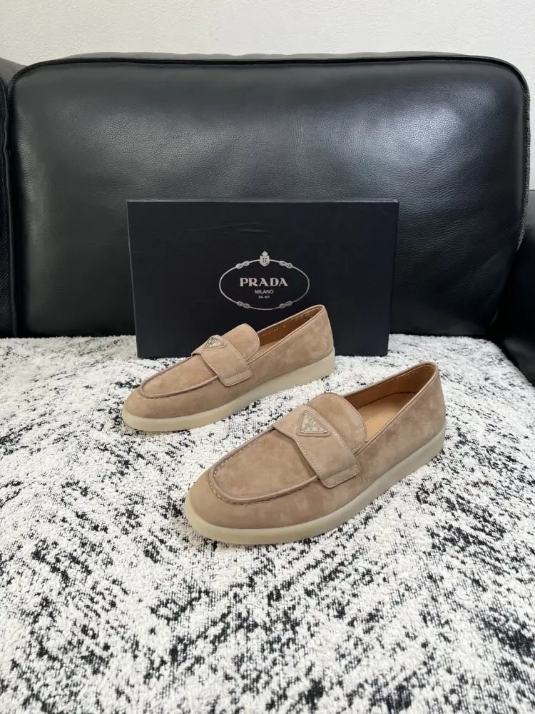Prada Лоферы чоловічі — Фото 2