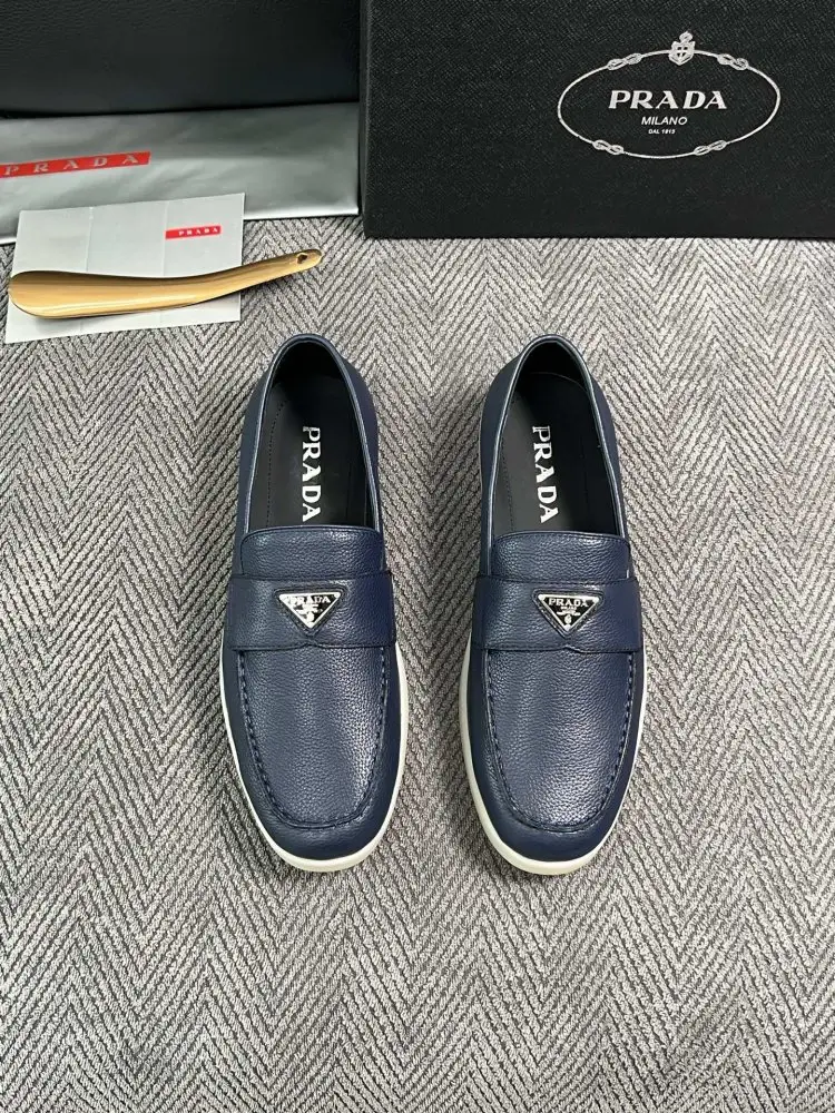 Prada Лоферы чоловічі — Фото 3