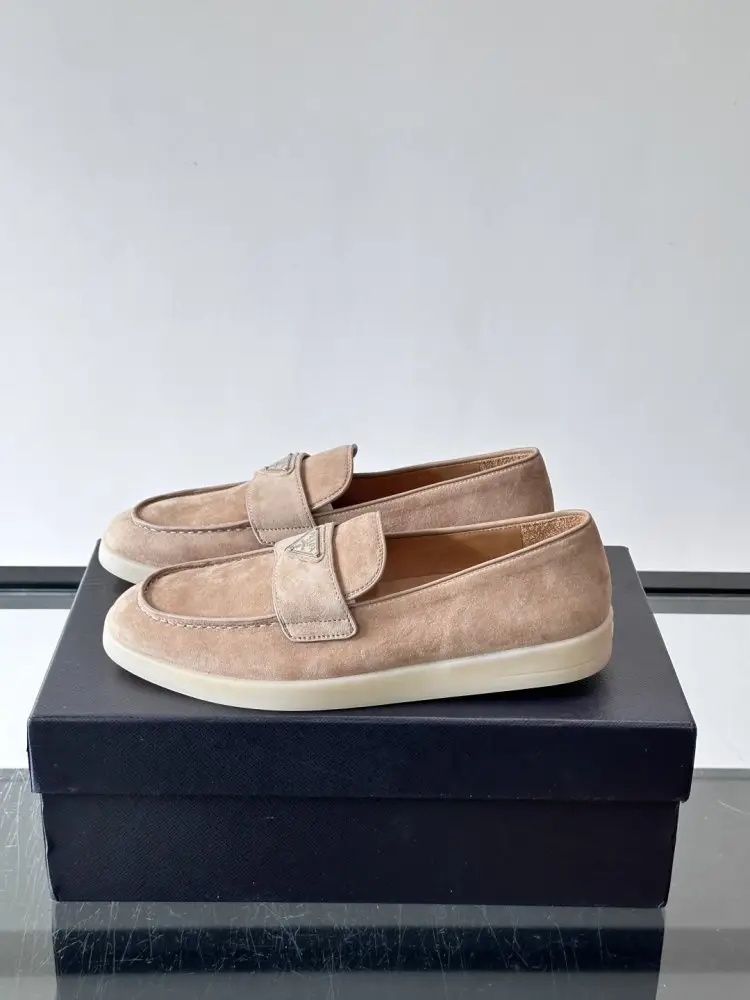 Prada Лоферы чоловічі — Фото 3