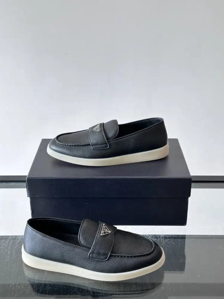 Prada Лоферы чоловічі — Фото 4