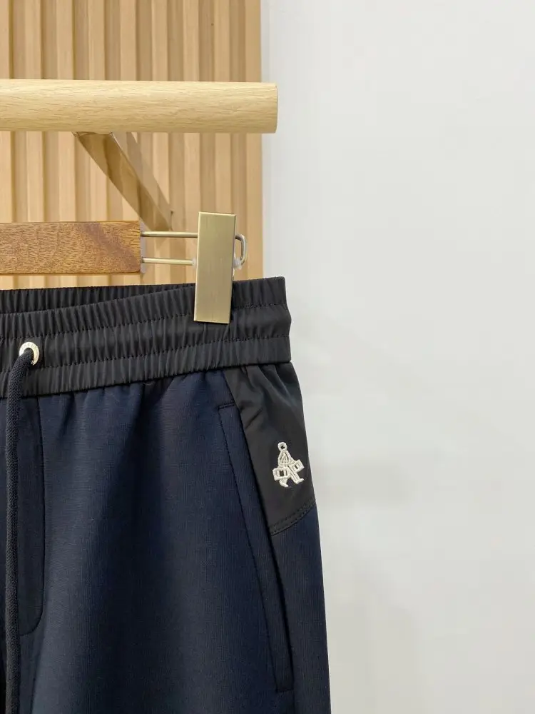 Prada Pants sport men's — Photo 3