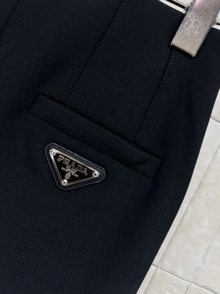 Prada Брюки женские — Фото 5
