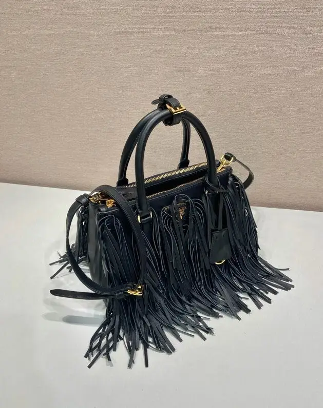 Prada Маленька сумка-тоут Galleria 24 см — Фото 2
