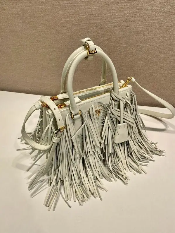 Prada Petite a bag-тоут Galleria 24 cm — Photo 4