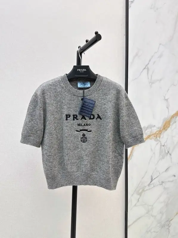 Prada — Pullover female