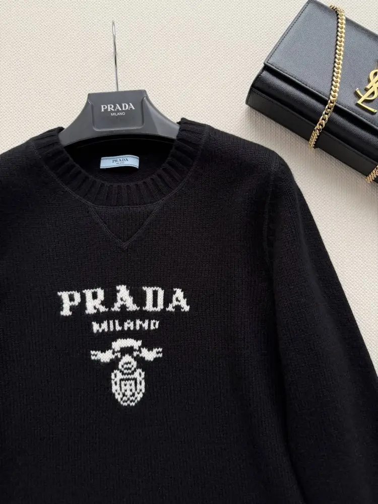 Prada Светр жіночий — Фото 4