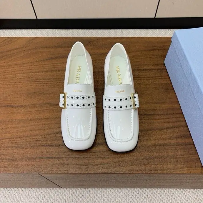 Prada Туфли кожаные женские — Фото 4