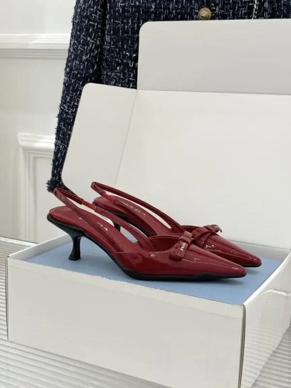 Prada — Туфли слингбэки