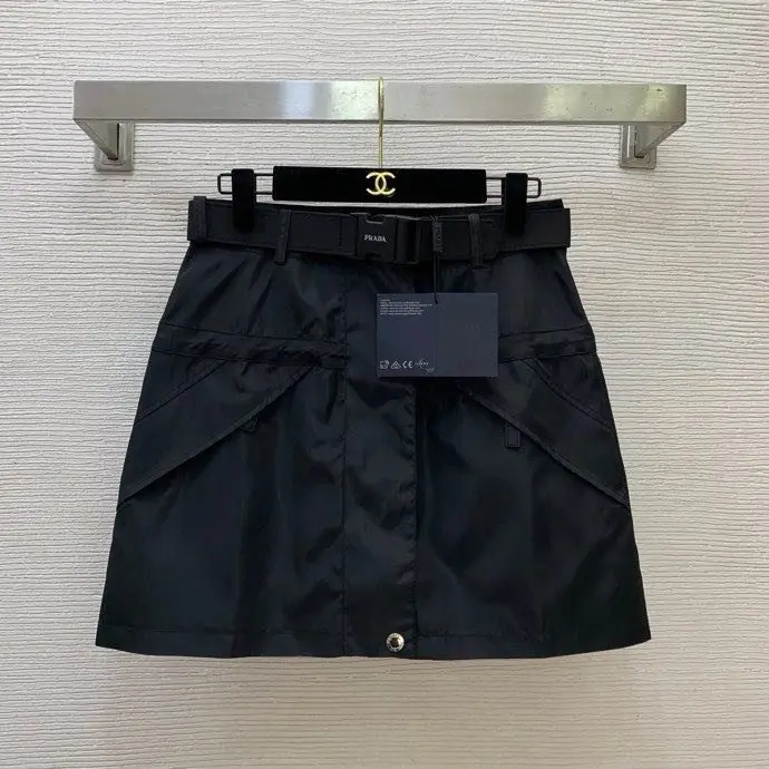 Prada — Skirt