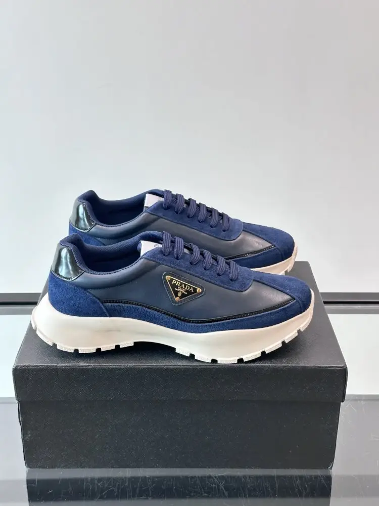 Prada — Кросівки чоловічі
