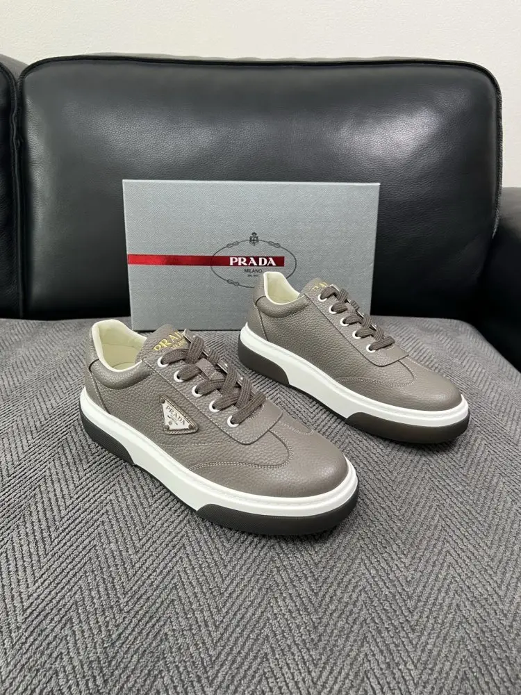 Prada — Кросівки чоловічі