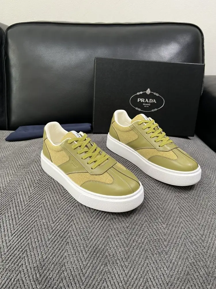 Prada — Кросівки чоловічі