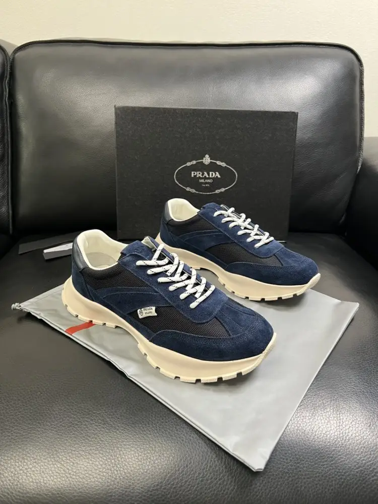 Prada Sneakers men's — Photo 1