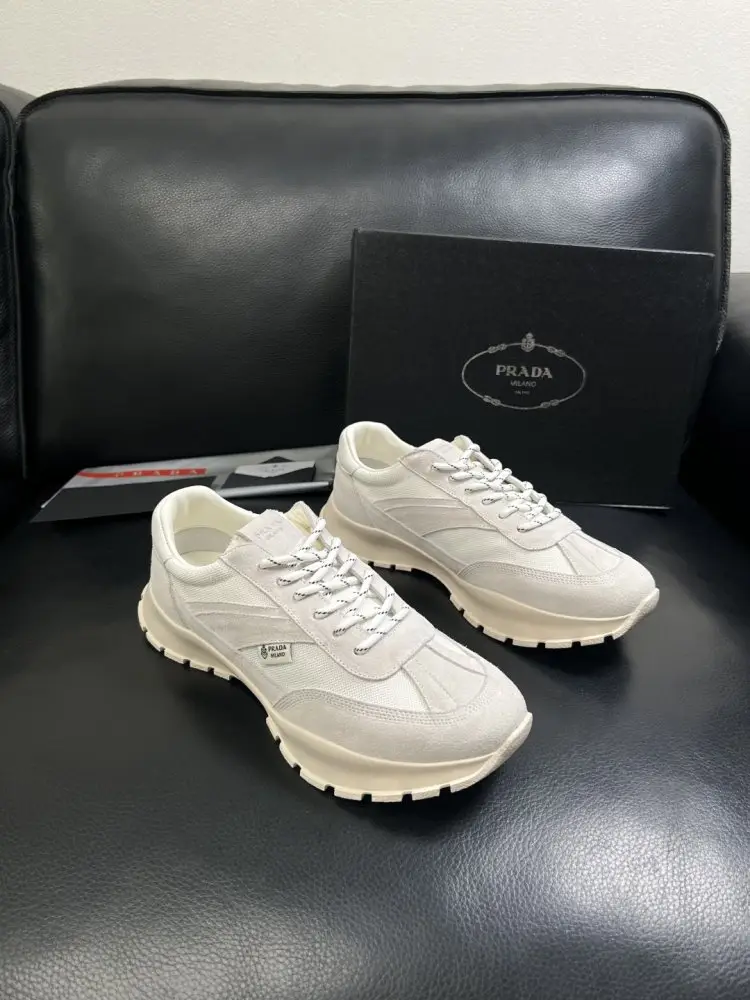 Prada — Кросівки чоловічі