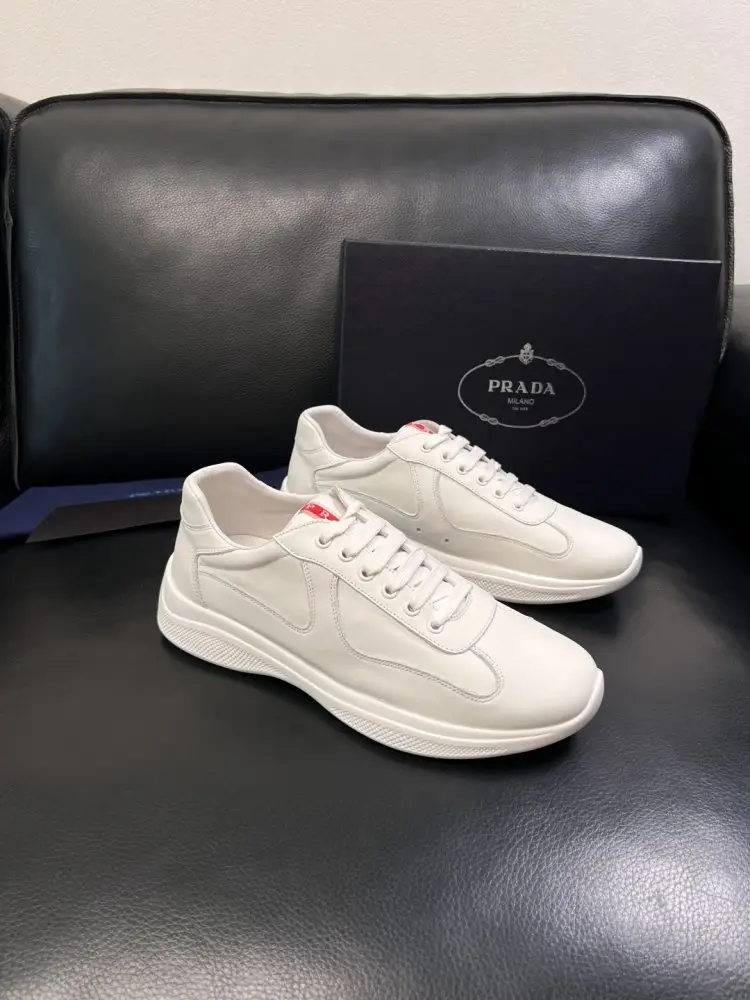 Prada — Кросівки чоловічі