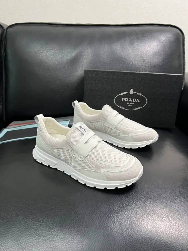 Prada — Кросівки чоловічі