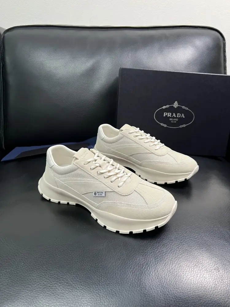 Prada — Кросівки чоловічі