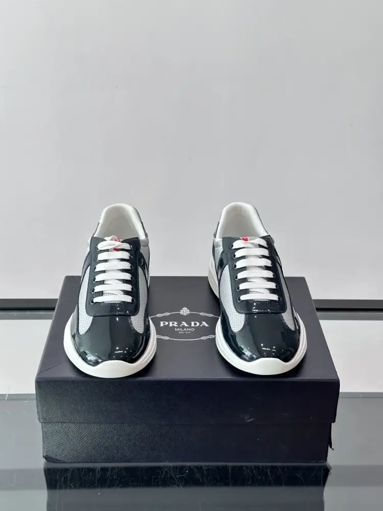 Prada Кроссовки мужские — Фото 2