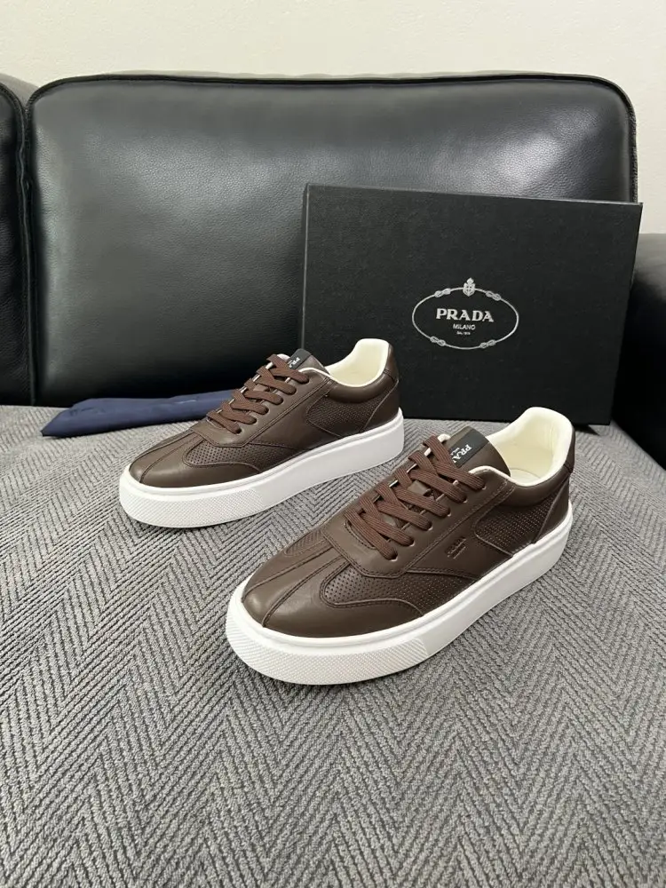 Prada Кросівки чоловічі — Фото 2