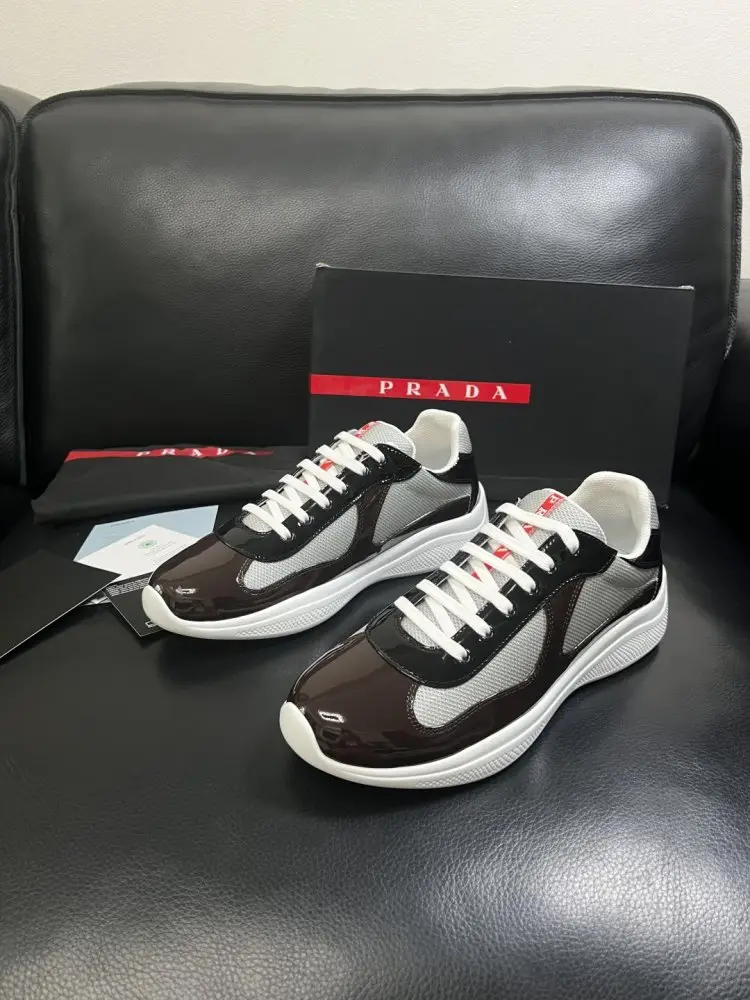 Prada Кросівки чоловічі — Фото 2