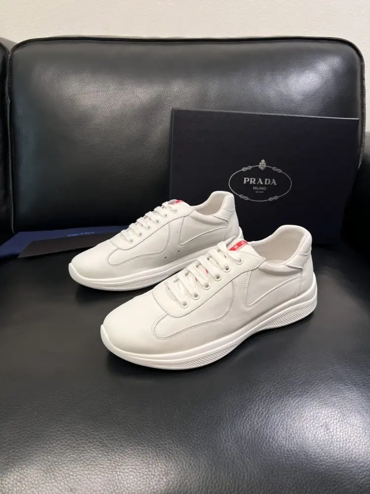 Prada Sneakers men's — Photo 2