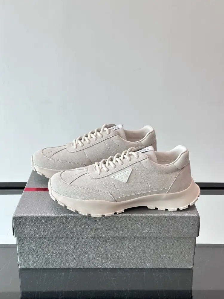 Prada Кроссовки мужские — Фото 3