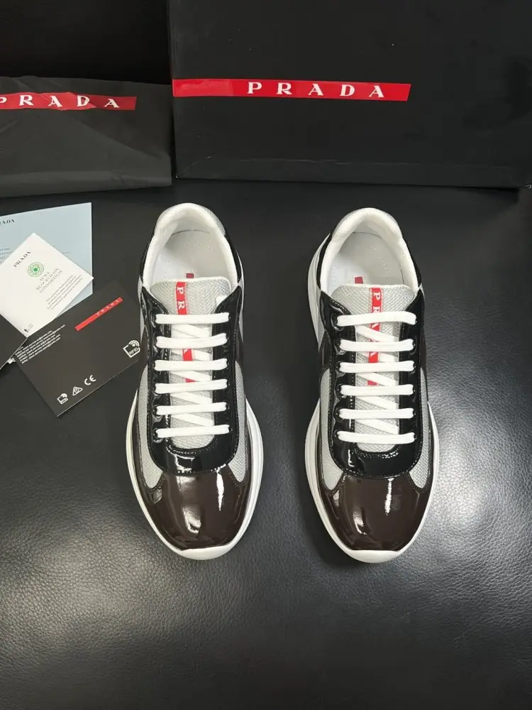 Prada Кросівки чоловічі — Фото 3