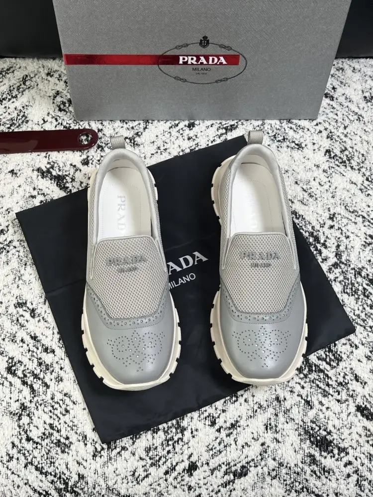 Prada Кросівки чоловічі — Фото 3