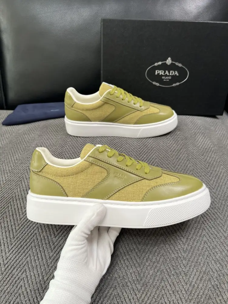 Prada Кросівки чоловічі — Фото 4