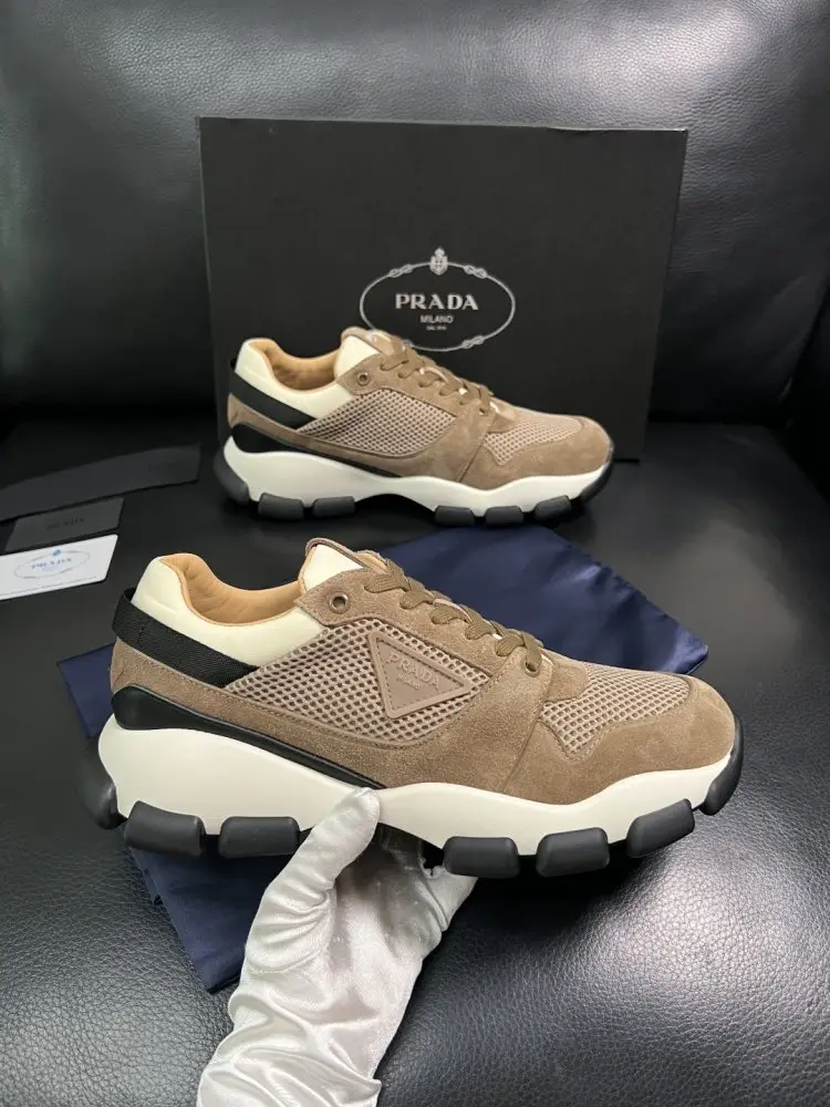 Prada Кроссовки мужские — Фото 4