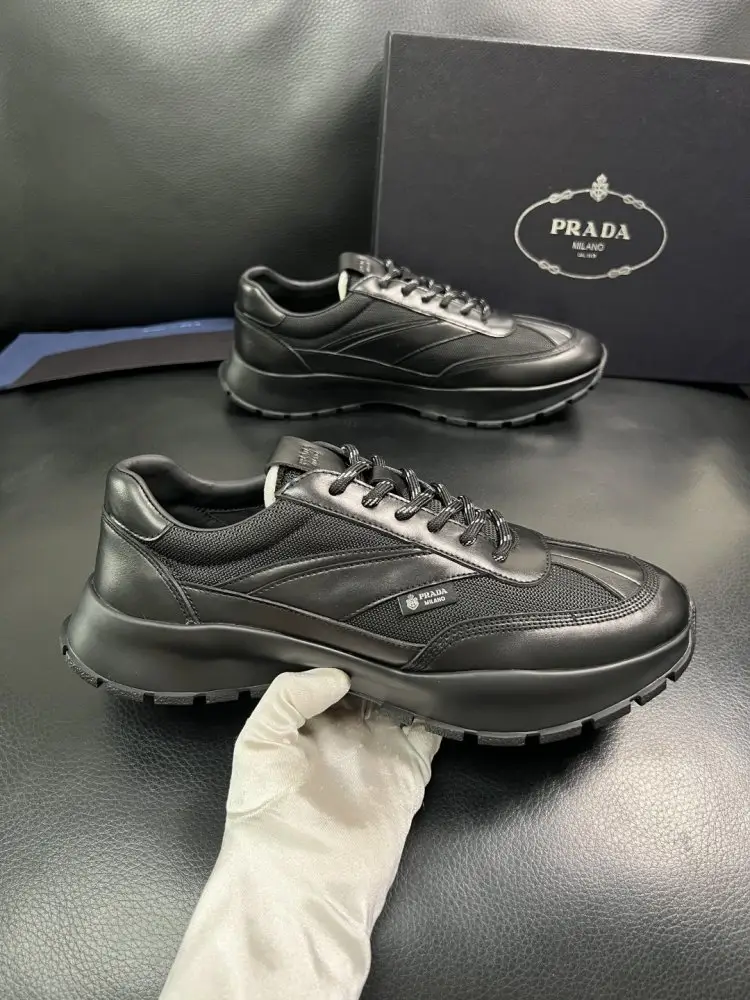 Prada Sneakers men's — Photo 4