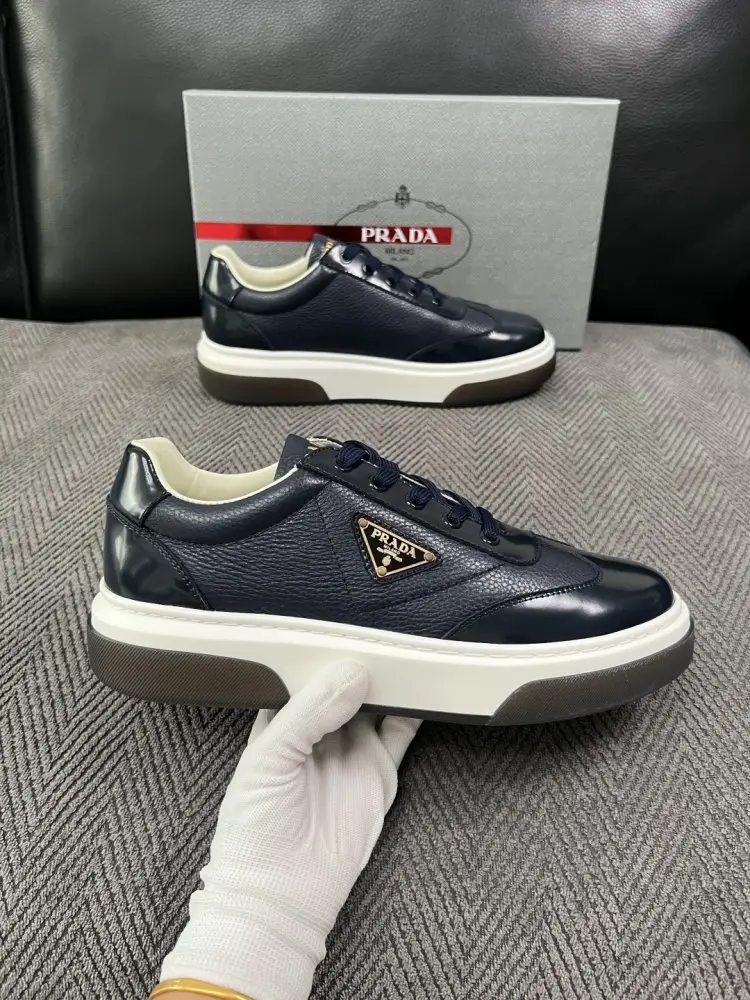 Prada Кросівки чоловічі — Фото 4