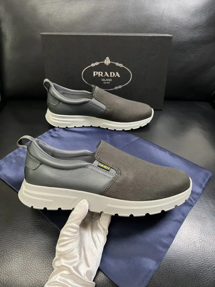 Prada Кросівки чоловічі — Фото 4