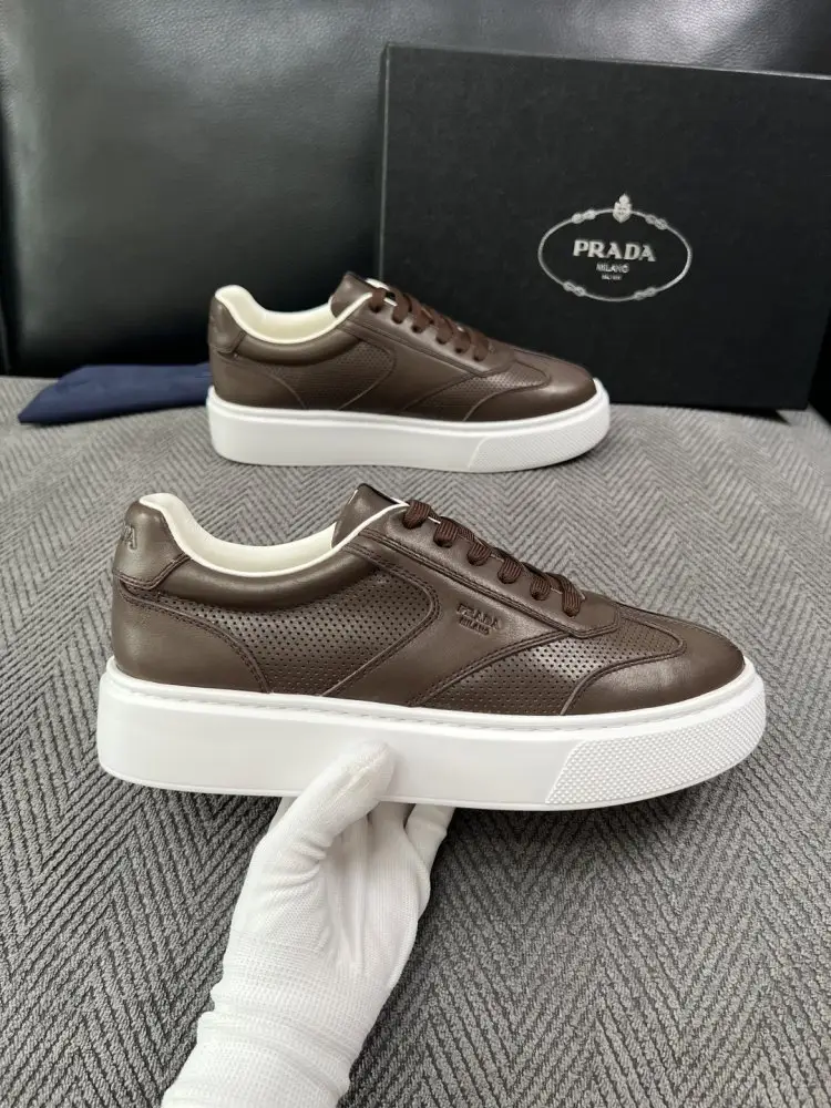 Prada Кросівки чоловічі — Фото 4