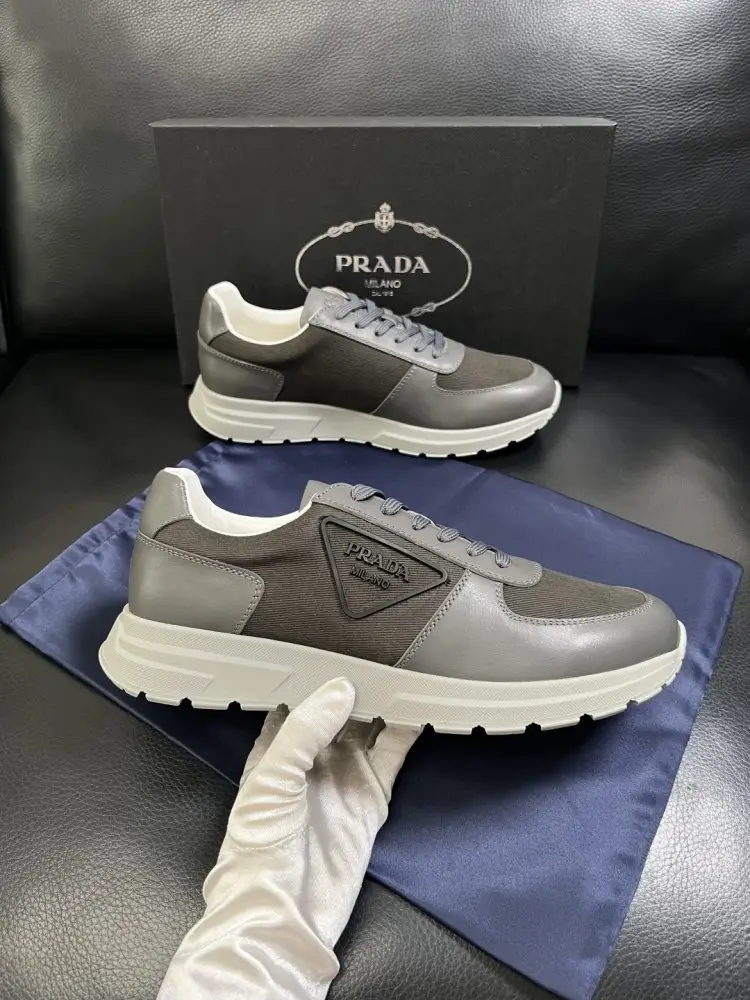 Prada Кроссовки мужские — Фото 4