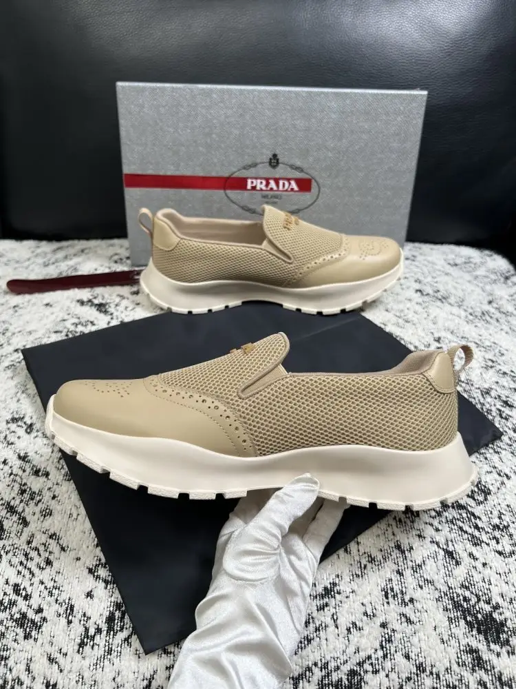Prada Кроссовки мужские — Фото 5