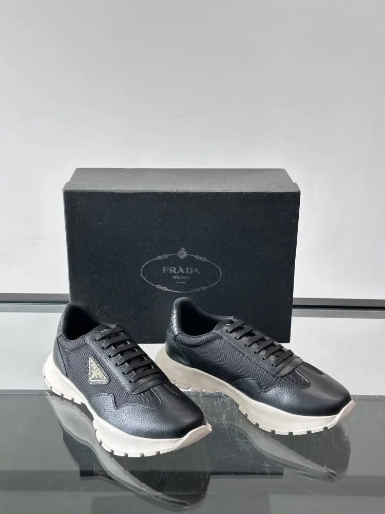 Prada Кроссовки мужские — Фото 5