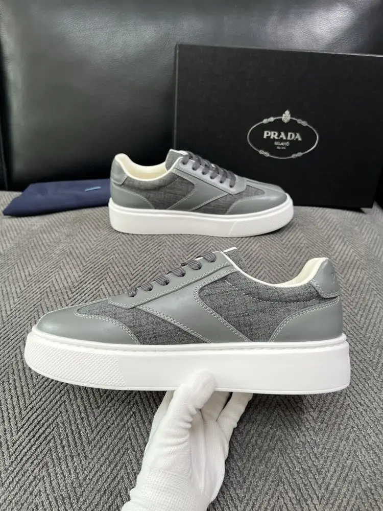 Prada Кроссовки мужские — Фото 5