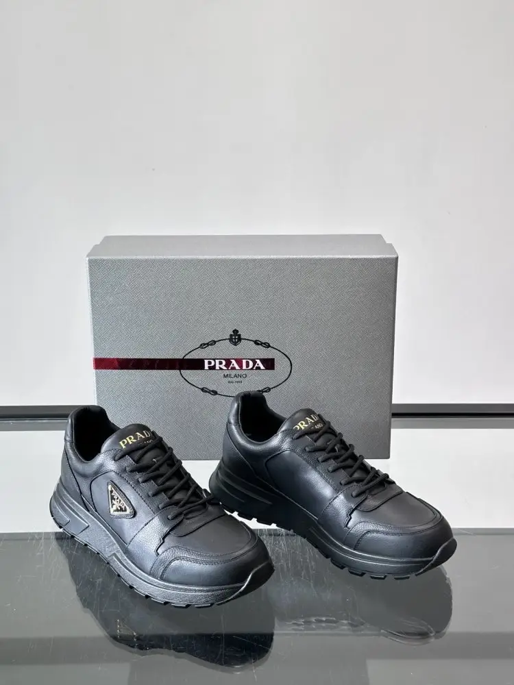Prada Кросівки чоловічі — Фото 5