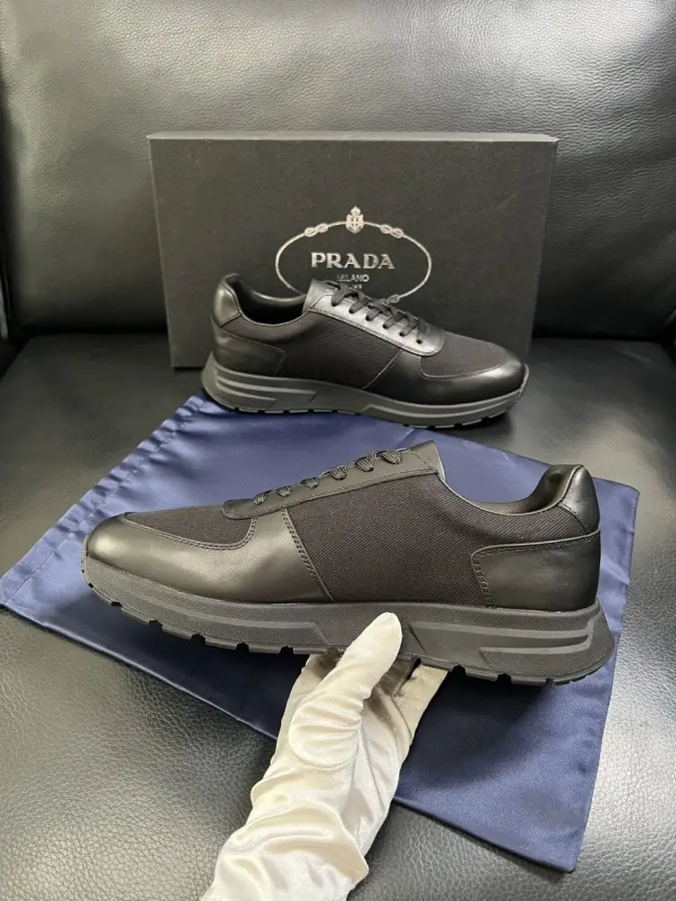 Prada Кроссовки мужские — Фото 5