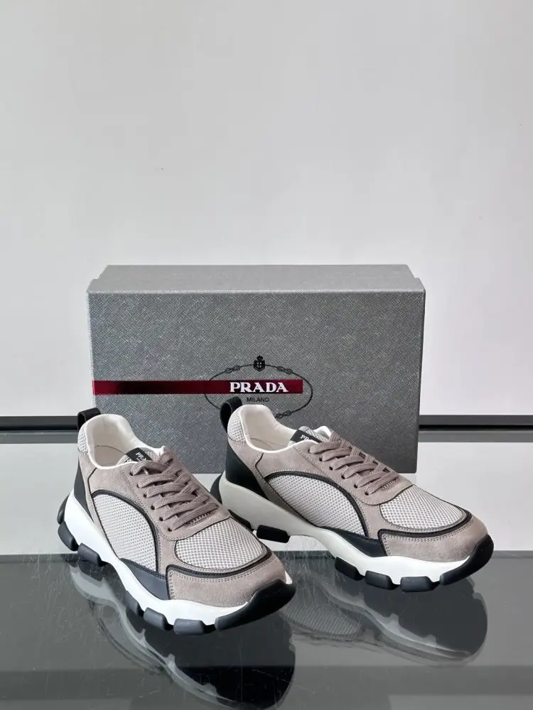 Prada Кросівки чоловічі — Фото 5