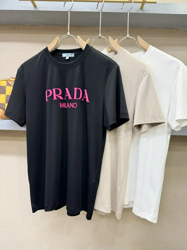 Prada Футболка чоловіча — Фото 2