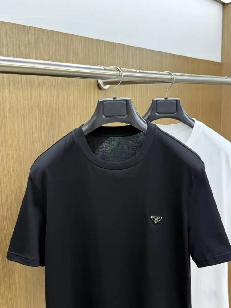 Prada T-shirt men's — Photo 2