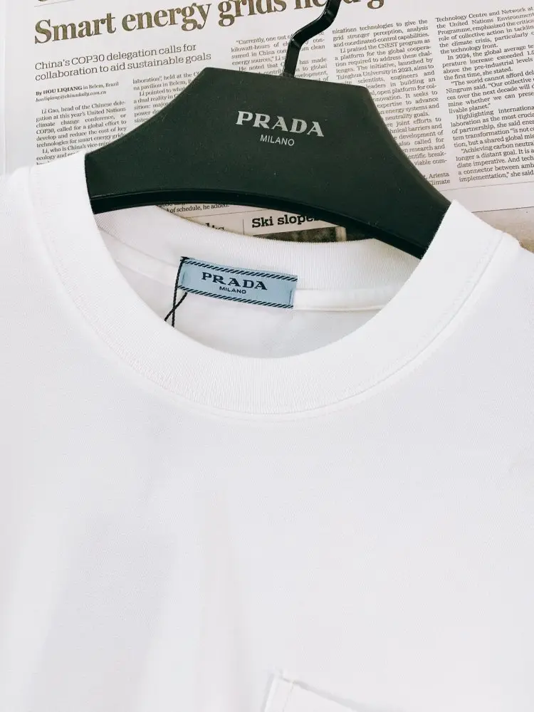 Prada T-shirt men's — Photo 3