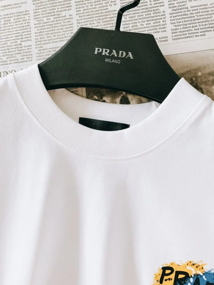 Prada Футболка чоловіча — Фото 3