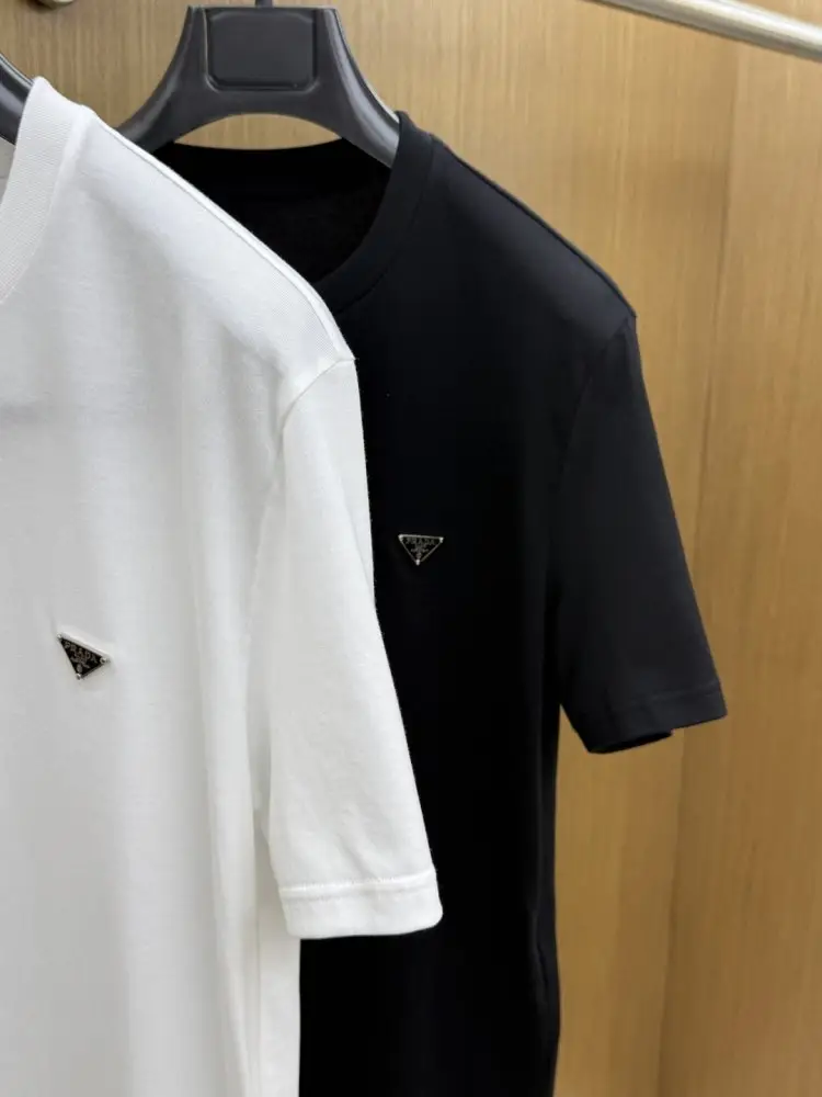 Prada T-shirt men's — Photo 3