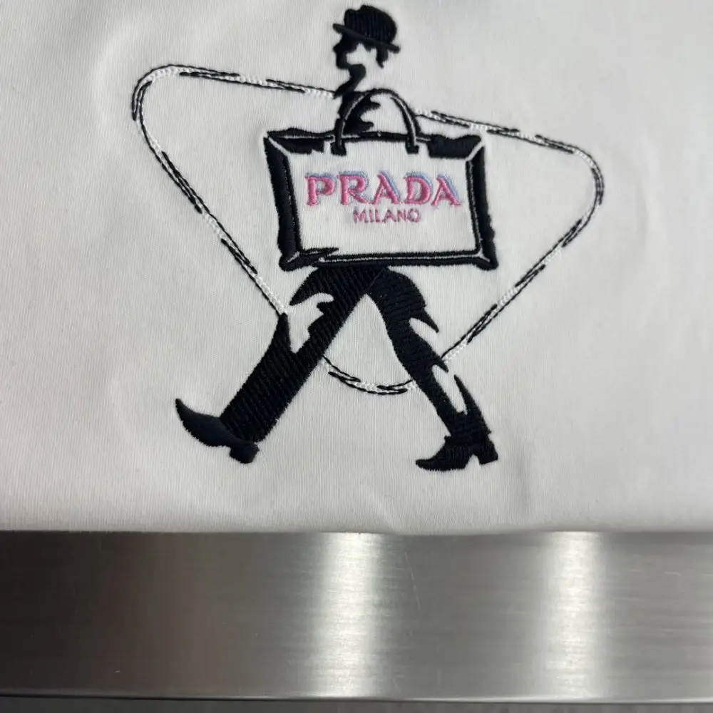 Prada T-shirt men's — Photo 4