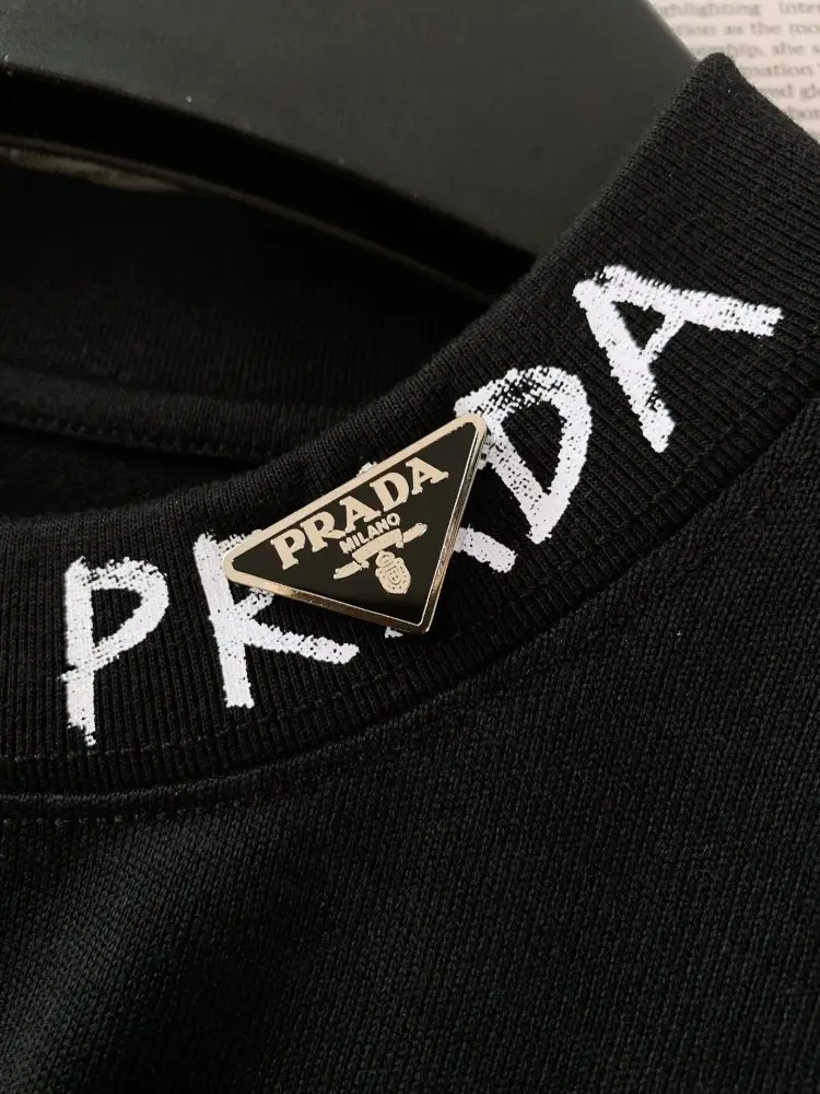 Prada Футболка мужская — Фото 4