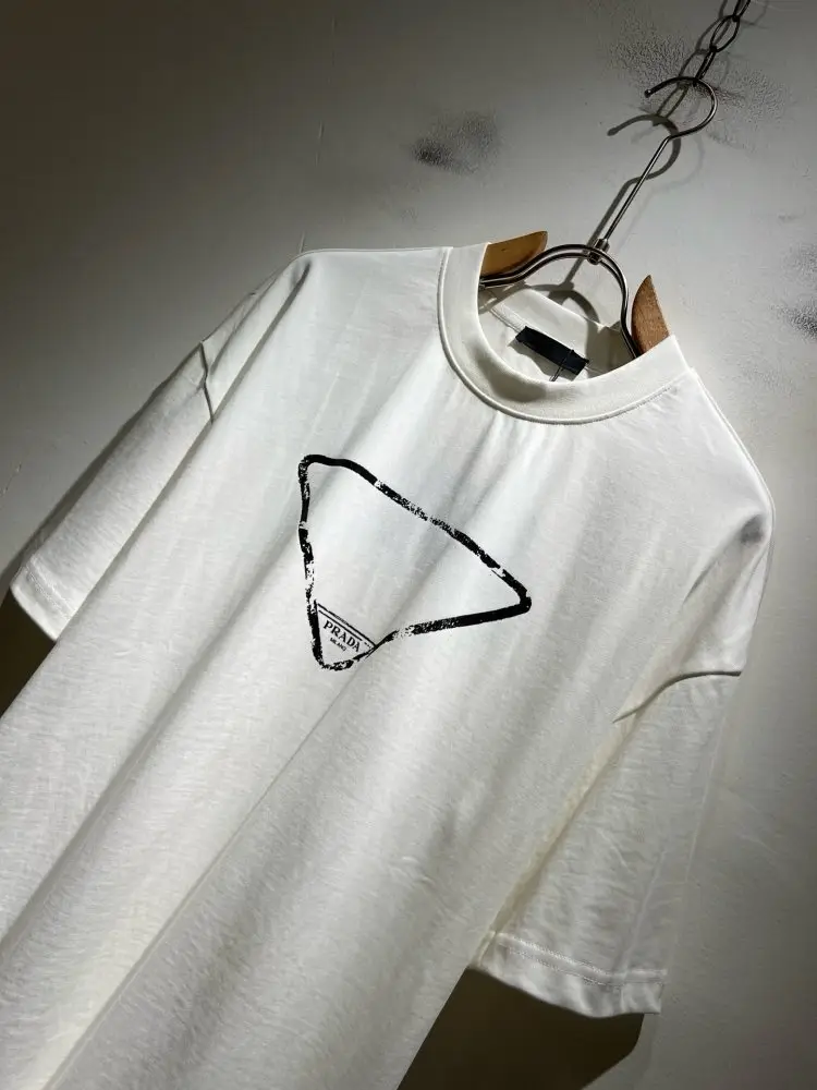 Prada Футболка чоловіча — Фото 4