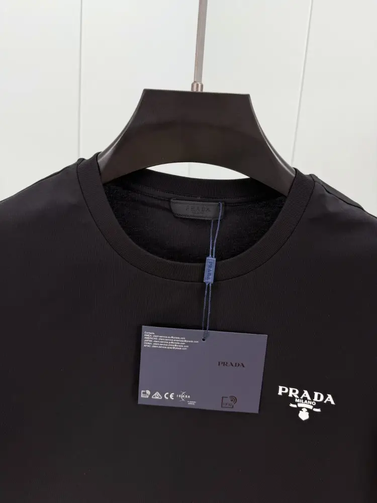 Prada Футболка чоловіча — Фото 5